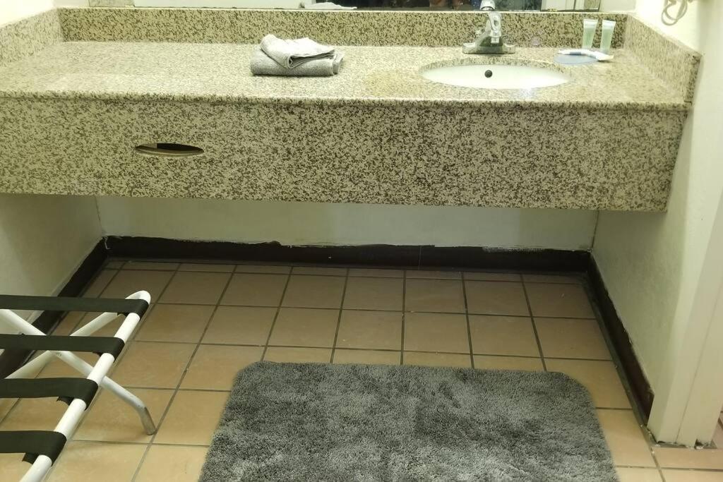 Apartment 2 Queen Beds 131 Wi-fi *